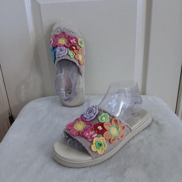 Rocket Dog Shoes - Rocket Dog Vibrant Multicolor Crochet Flower Butterfly Slide Sandals 8 Dopamine